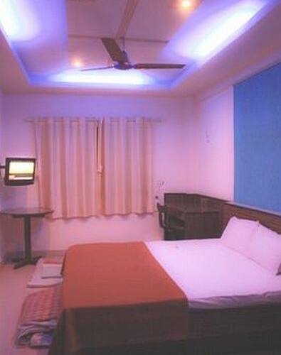 Hotel Vrindavan, Navi Mumbai 1